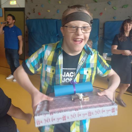 Das tolle Abschiedsgeschenk zaubert ein Lächeln aufs Gesicht
