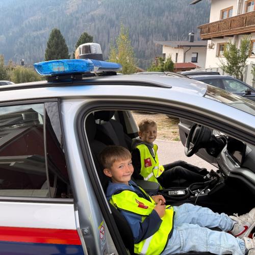 Polizei 1