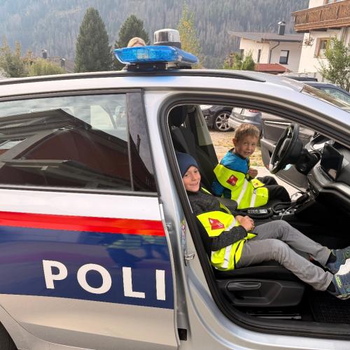 Polizei 1