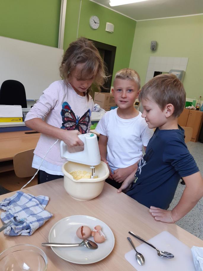 © Gertrud Hatzer Waffeln backen